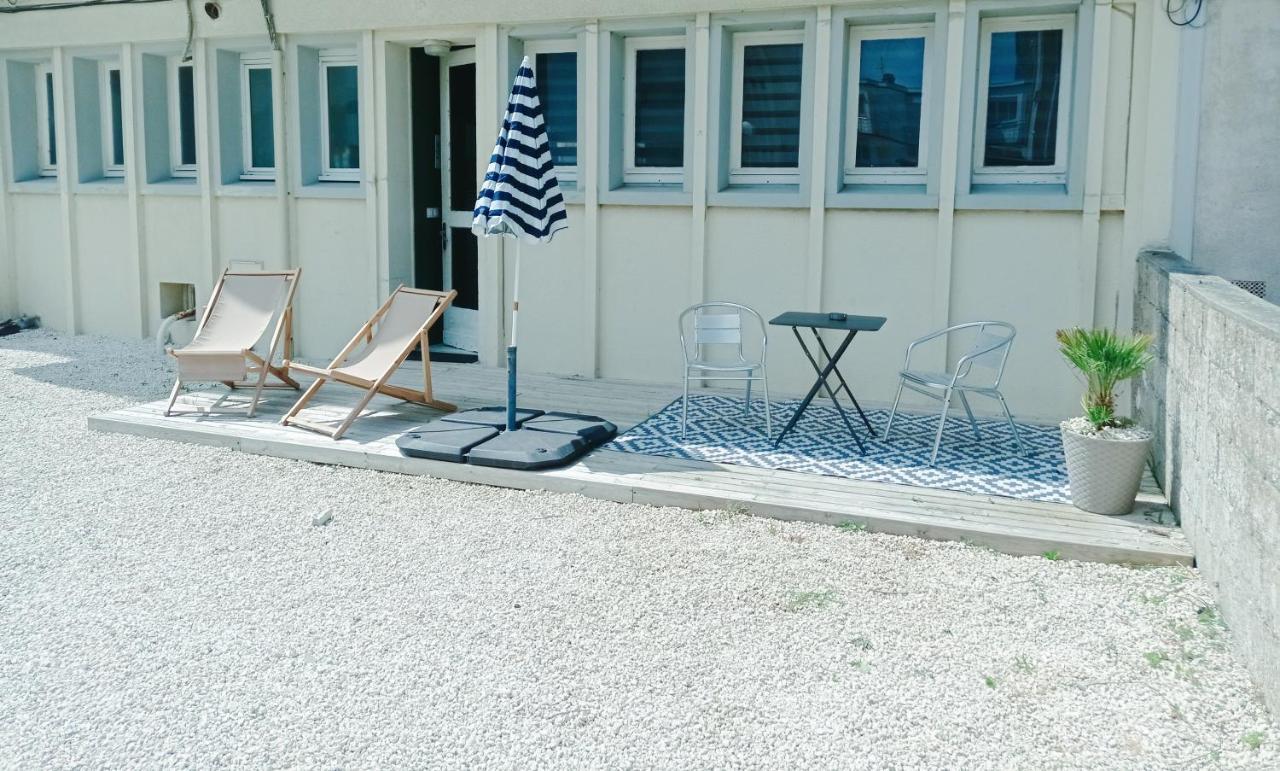 Апартаменты Cozy D'Opale Charmant T1 Bord De Mer Cour Privee Et Clot Wifi 3 Pers Animaux Acceptes Gratuit Berck Экстерьер фото